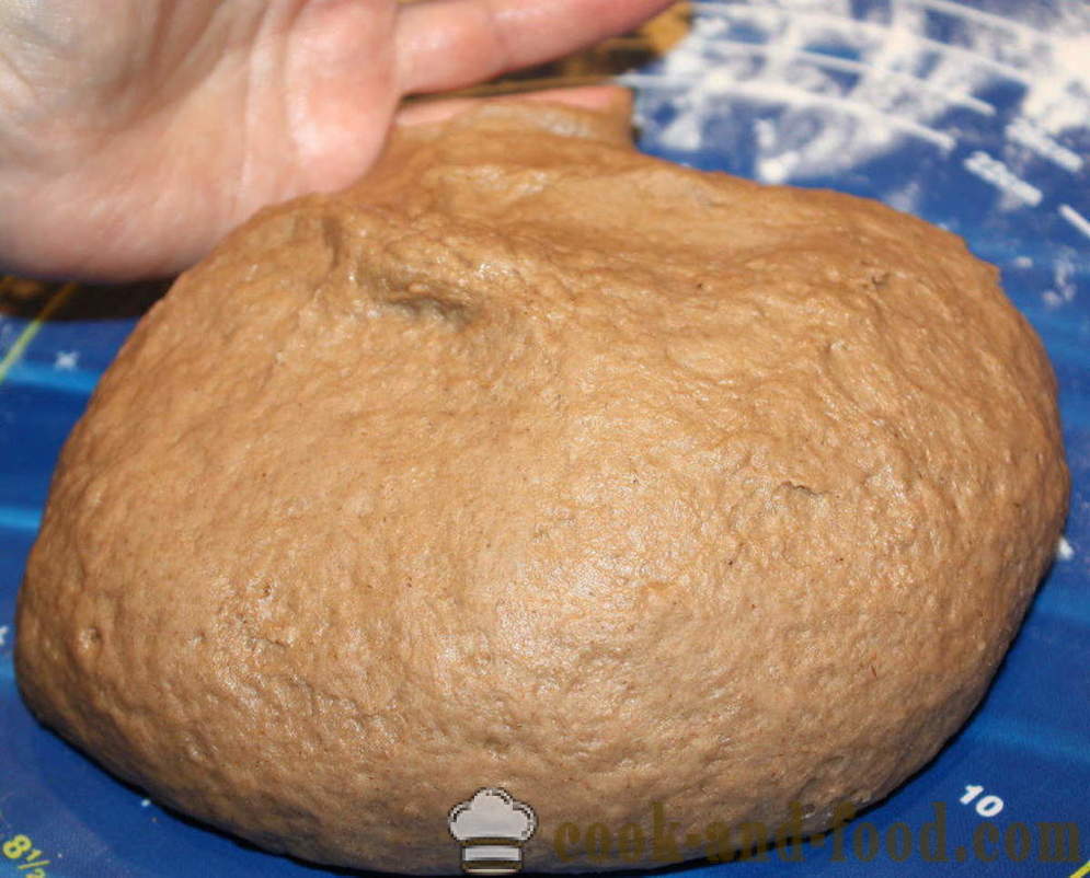 Miel pâte de pain d'épice à la main - un moyen facile de préparer la pâte à pain d'épices, une étape par étape des photos de recettes