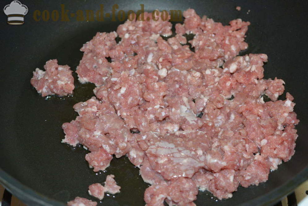 Chou braisé avec de la viande hachée sur skovorode- comment faire cuire un délicieux ragoût de chou avec de la viande hachée, étape par étape des photos de recettes
