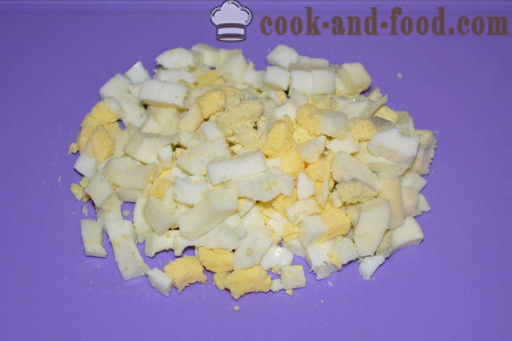 Simple salade de chou rouge avec la mayonnaise - comment préparer une salade de chou rouge, étape par étape des photos de recettes