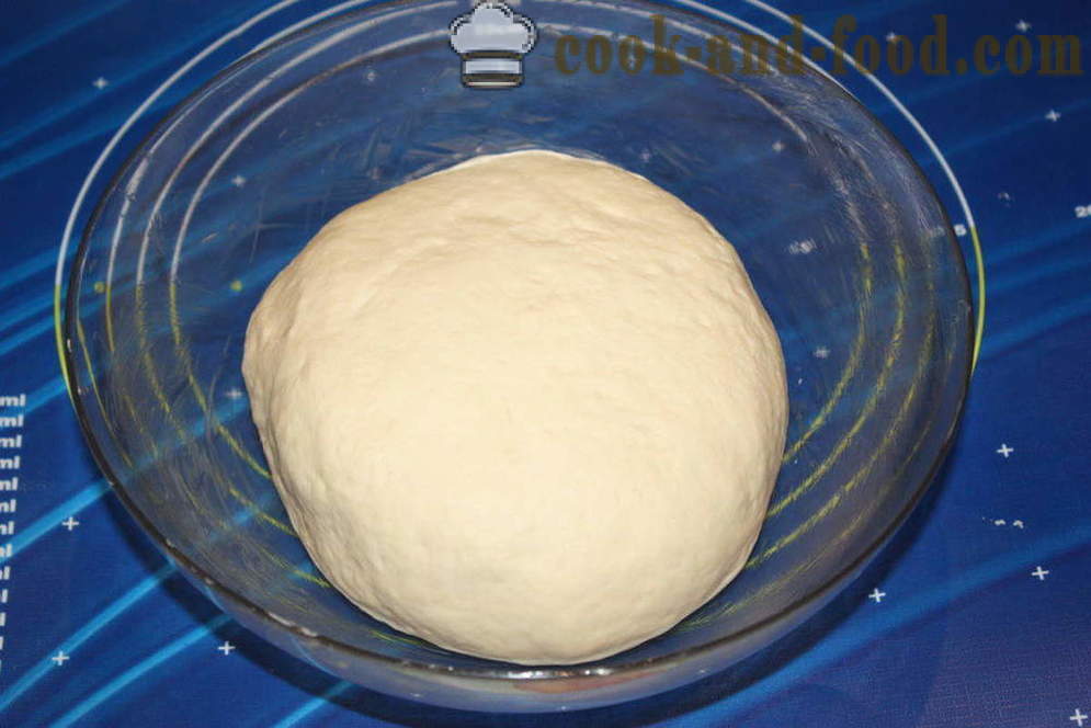 Beurre pâte à levure pour les petits pains et gâteaux - comment faire la pâte à la levure magnifique beurre, une étape par étape des photos de recettes