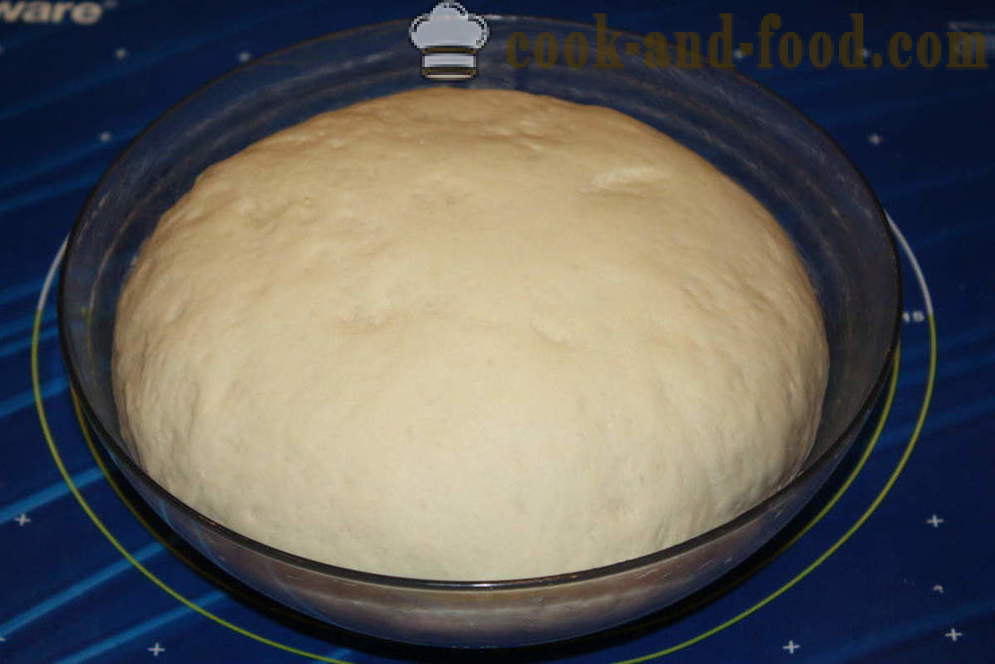 Beurre pâte à levure pour les petits pains et gâteaux - comment faire la pâte à la levure magnifique beurre, une étape par étape des photos de recettes
