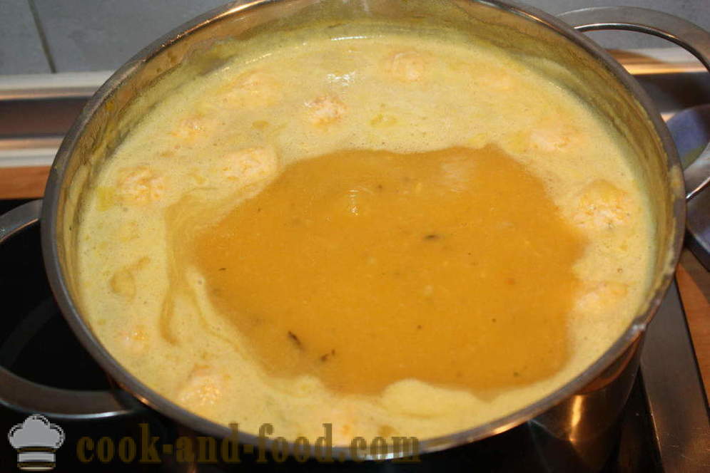 Crème de citrouille avec boulettes de viande - comment faire cuire la purée de soupe de citrouille, une étape par étape des photos de recettes