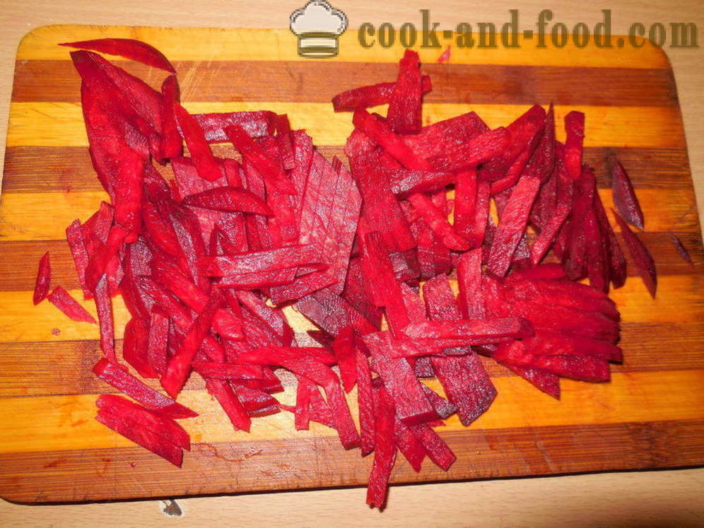 Soupe de légumes aux sardines à la sauce tomate dans multivarka - comment cuire la soupe de légumes aux anchois, étape par étape des photos de recettes