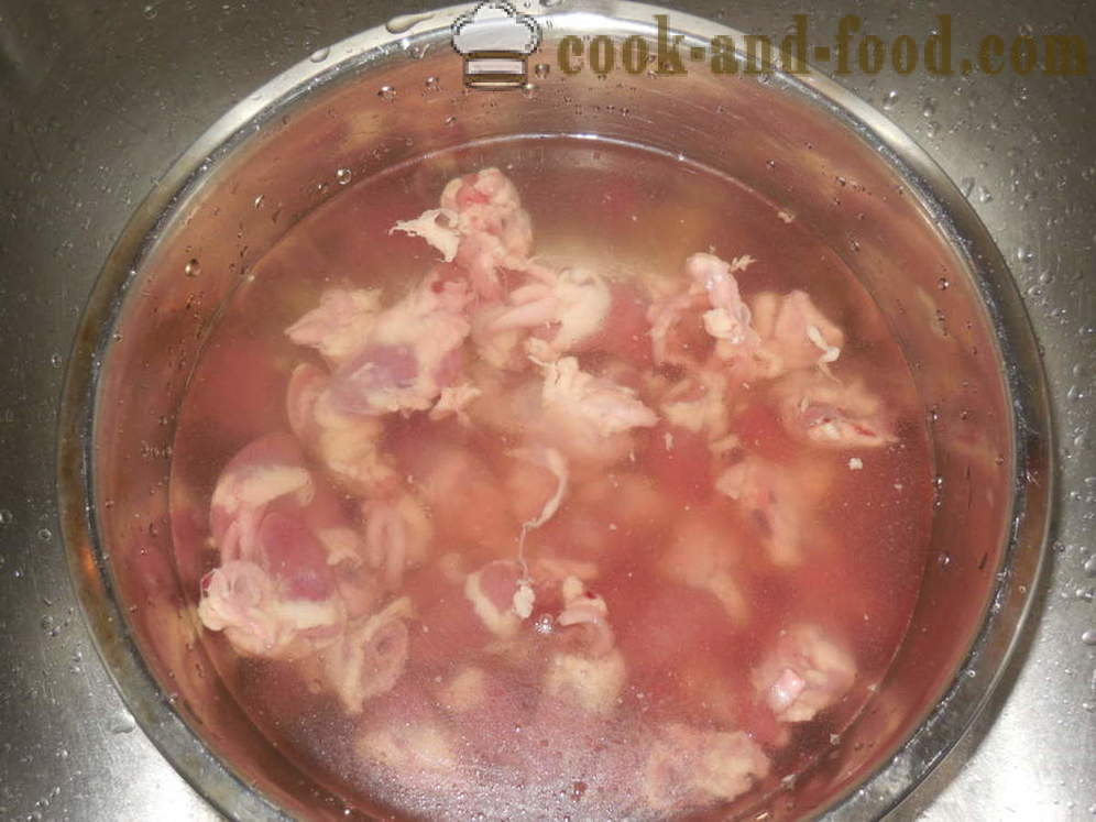 Soupe aux nouilles faites maison et coeurs de poulet - comment faire cuire la soupe de poulet dans multivarka, photos étape par étape recette