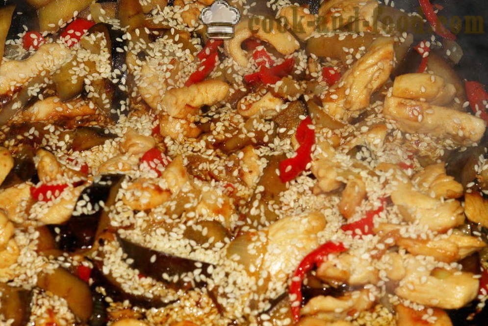 Filet de poulet en chinois: avec des légumes et du riz - comment faire cuire un poulet en chinois, une étape par étape des photos de recettes