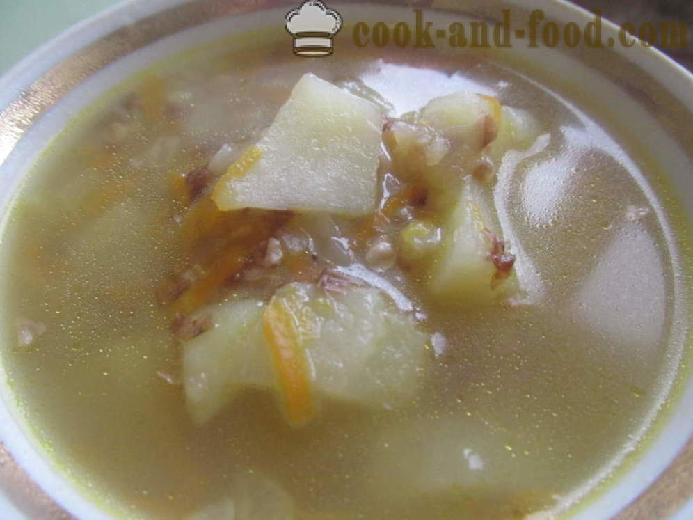 Soupe de Sarrasin avec le bouillon de poulet - comment faire cuire la soupe de sarrasin avec le bouillon de poulet, étape par étape des photos de recettes