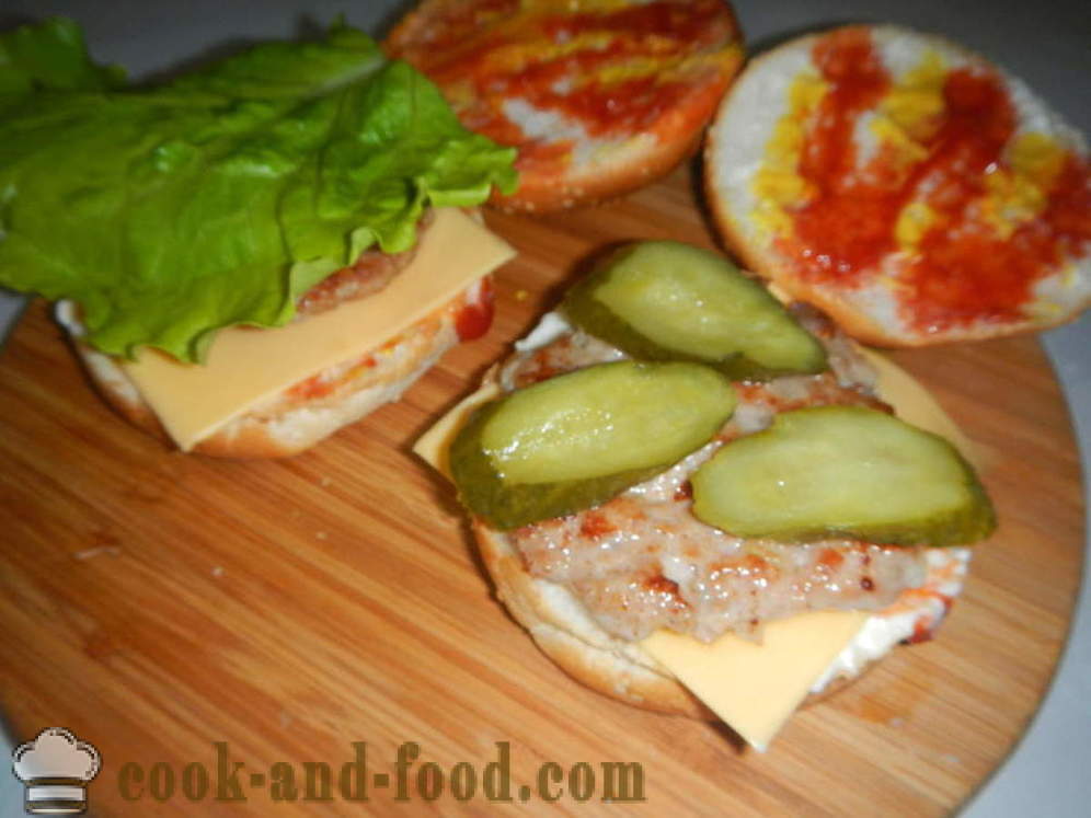 Hamburger juteux - comment faire un hamburger à la maison, étape par étape les photos de recettes