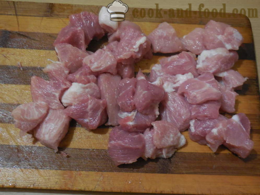 Rôti avec de la viande et des pommes de terre - comment faire cuire un rôti au four, avec une étape par étape des photos de recettes