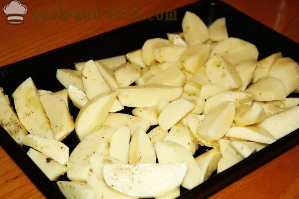 Pommes de terre cuites au four - comme des tranches de pommes de terre cuites au four, avec une étape par étape des photos de recettes