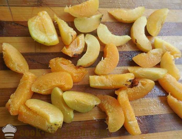 Baies de cassis gelée de fruits, mûres, abricots et amidon - comment faire cuire les baies de gelée et de l'amidon, avec une étape par étape des photos de recettes
