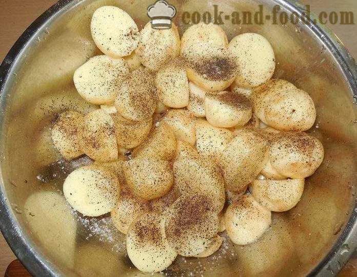 Délicieux pommes de terre cuites au four avec la viande - comme délicieux pommes de terre cuites au four dans le trou, la recette avec photos, étape par étape