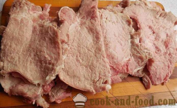 Côtelettes de porc maison avec des oignons dans une casserole - comment préparer de délicieux steaks, étape par étape des photos de recettes