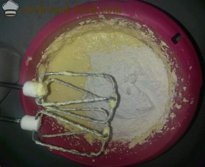 Recette maison pour un gâteau simple dans des moules en silicone - comment faire de délicieux petits gâteaux simples, étape par étape pour la recette du gâteau avec photo