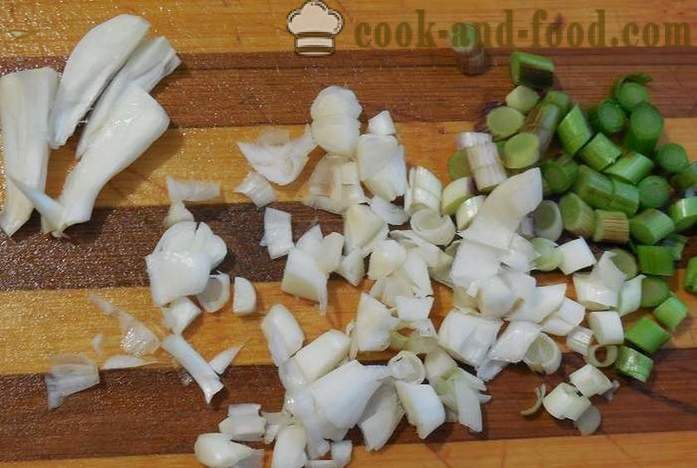 Ragoût de légumes avec des courgettes, choux et pommes de terre dans multivarka - comment faire cuire le ragoût de légumes - recette pas à pas, avec des photos