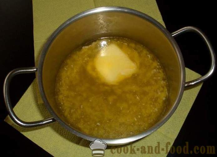 Éclairs maison avec la crème et de la poudre de noix - comment faire une pâte à éclairs choux - pas à pas des photos de recette