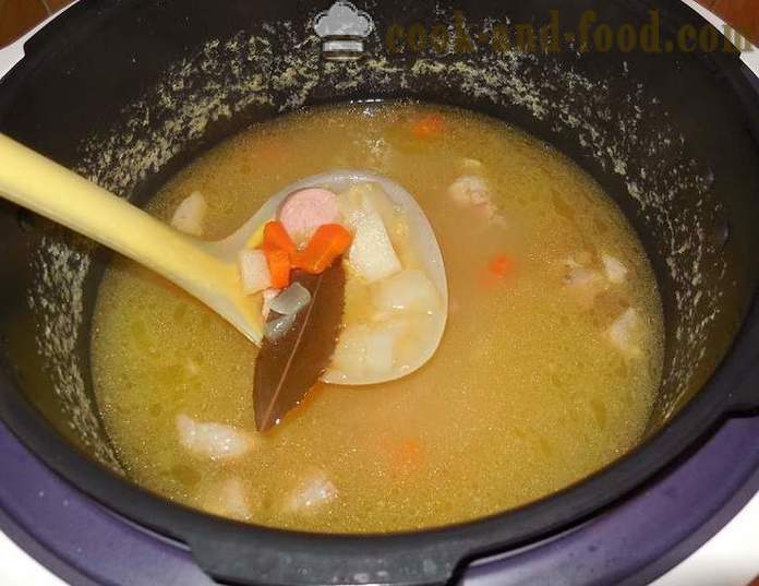 Soupe aux pois à multivarka, avec de la viande et des saucisses fumées - comment faire cuire la soupe aux pois - une étape par étape des photos de recettes
