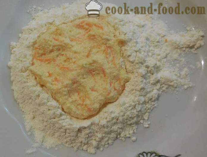 Gâteaux de fromage blanc avec des carottes dans multivarka - comment faire cuire le gâteau au fromage de carottes - une étape recette pas à pas avec des photos