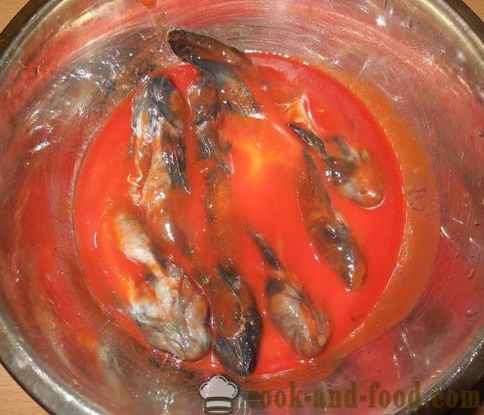 Gobies délicieux frites à la sauce tomate, croustillant - recette avec des photos comment faire taureau noir