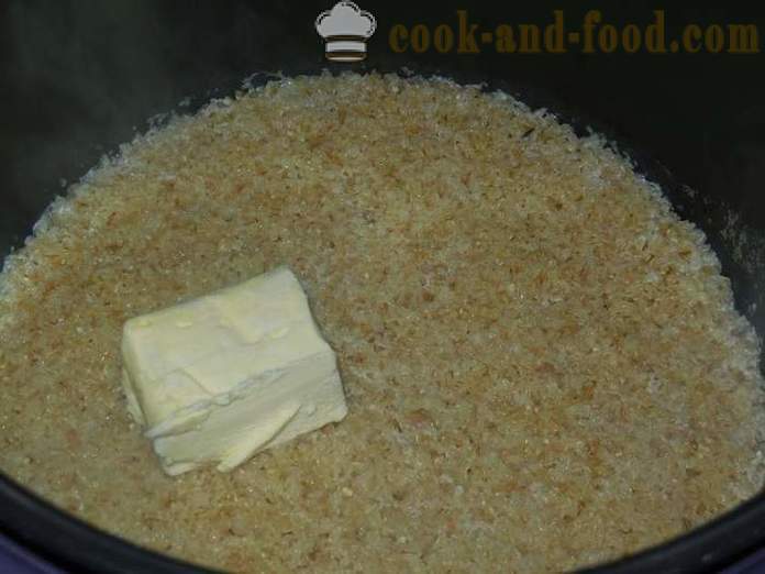 La bouillie de blé en vrac sur l'eau dans multivarka - comment brasser la bouillie de blé sur l'eau - la recette avec une photo