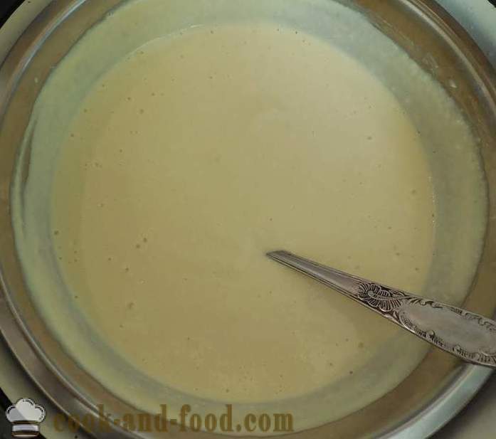 Délicieux lait caillé maison avec infusion de Pâques confites - une étape recette pas à pas avec des photos comment faire pâque de fromage cottage à la maison