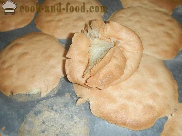 Biscuits faits maison Roses - Comment faire un beau bouquet de roses biscuit - étape par étape des photos de recettes