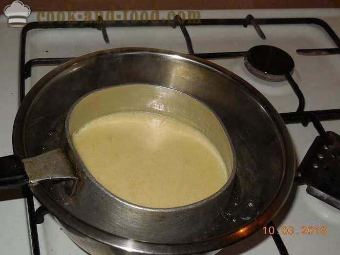 Gâteaux au miel avec glaçage au citron - comment faire cuire des gâteaux au miel dans multivarka recette avec des photos.