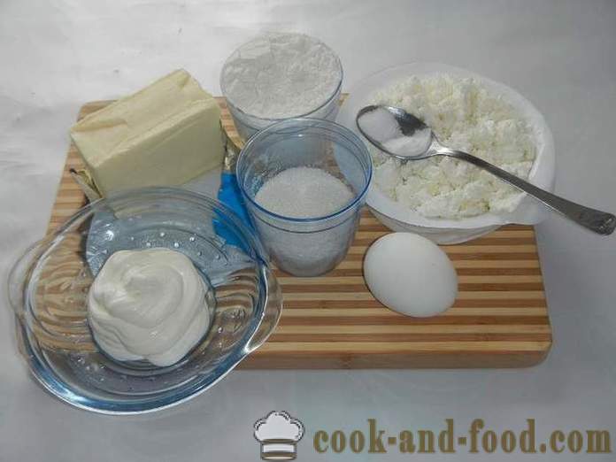 Lazy boulettes avec du fromage cottage - comme un boulettes de cuisinier paresseux de fromage cottage, une étape de recette par étape avec des photos.
