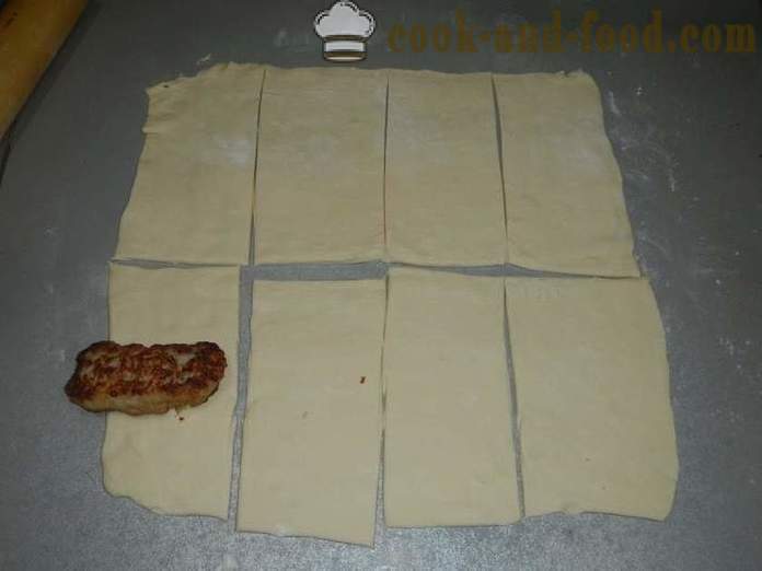 Escalopes en pâte feuilletée ou hérissons savoureux de la viande hachée et la pâte - comment faire cuire les escalopes dans le test, une étape par étape des photos de recettes