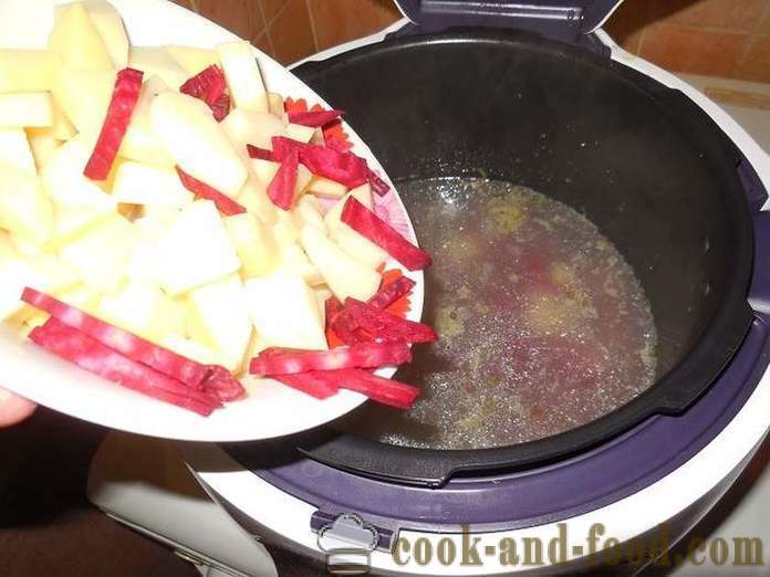 Soupe verte à l'oseille dans multivarka comment faire cuire la soupe verte multivarka, étape par recette pas à pas avec des photos.
