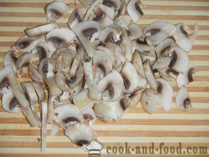 Coeurs de poulet cuits avec des champignons - à la fois savoureux préparer coeurs, étape par étape, la recette avec une photo