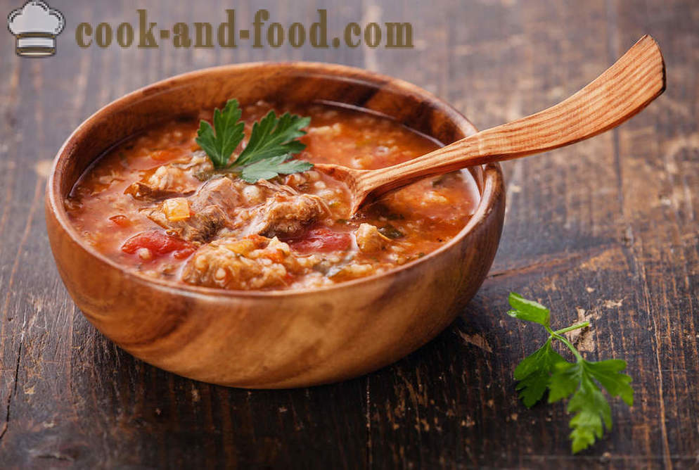 La recette de soupe chaude de kharcho - recettes vidéo à la maison
