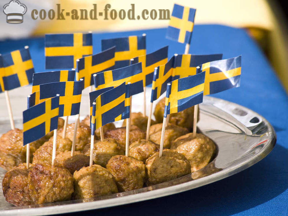Suède: Karlsson boulettes de viande préférés et soupe aux pois doux - recettes vidéo à la maison